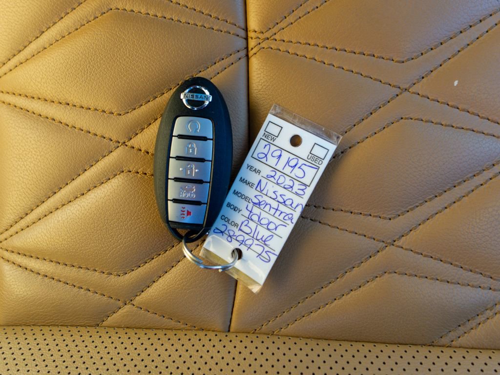 Used 2023 Nissan Sentra SV w/ SV Premium Package image 33