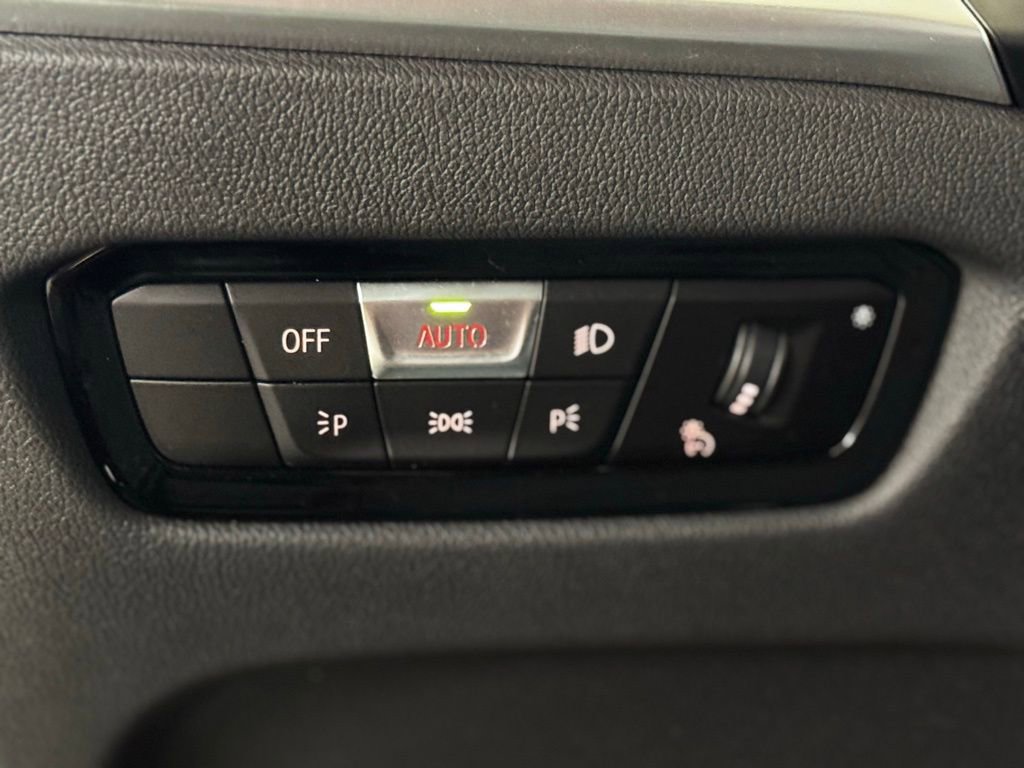 Used 2025 BMW 430i xDrive Convertible w/ Convenience Package image 20