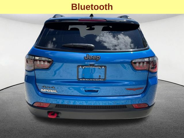 Used 2017 Chrysler Pacifica Touring-L FWD image 11