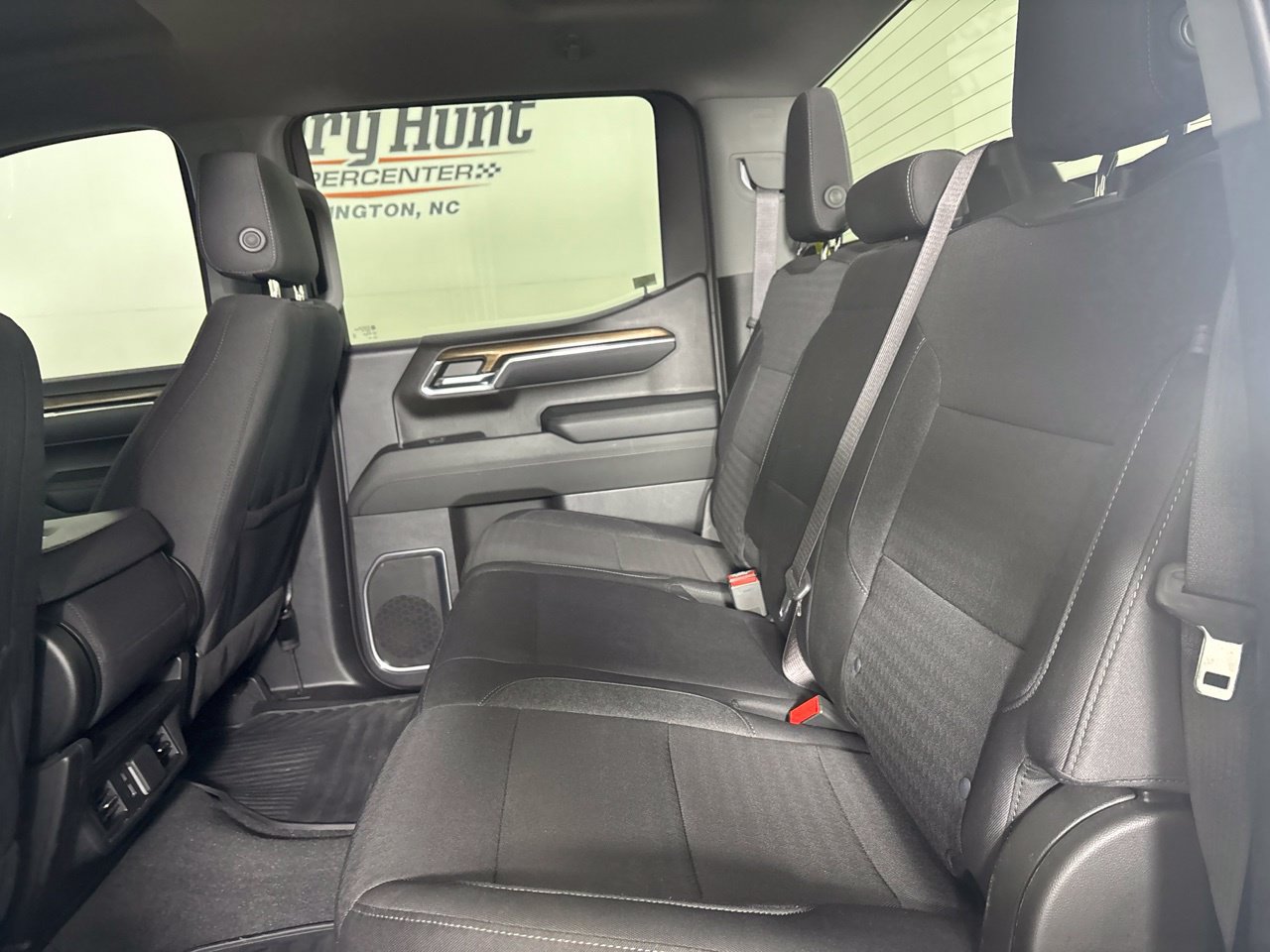 Used 2024 Chevrolet Silverado 1500 LT RWD image 22