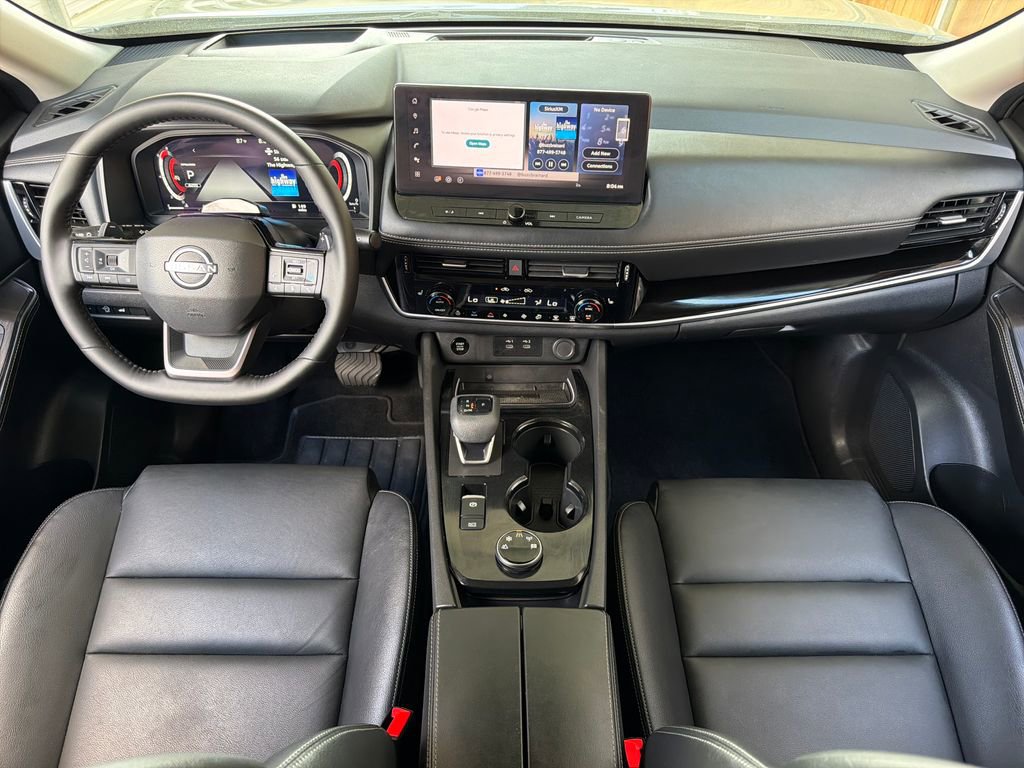Used 2025 Nissan Rogue SL w/ Tech Package image 23