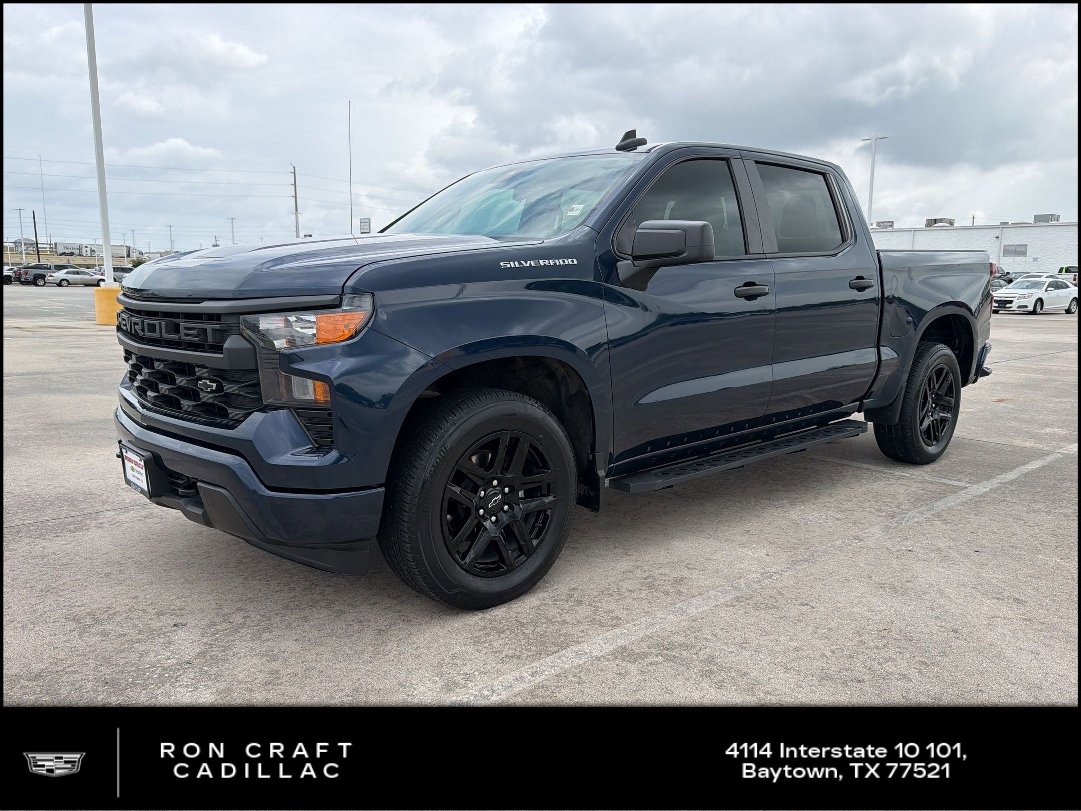 Used 2023 Chevrolet Silverado 1500 Custom RWD image 1