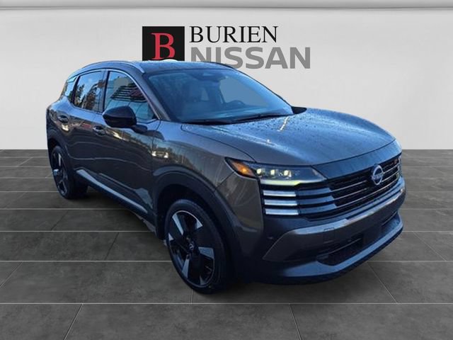 New 2026 Nissan Kicks SR w/ SR Premium Package AWD/4WD image 3