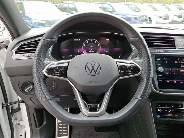 Used 2024 Volkswagen Tiguan SE R-Line AWD/4WD image 20
