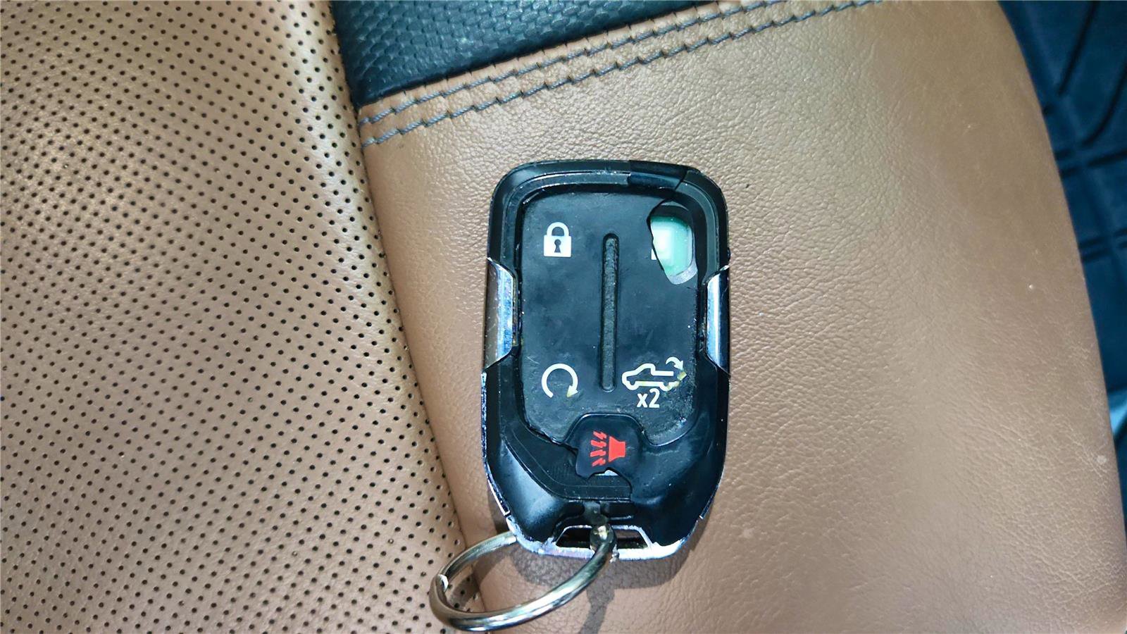 Used 2021 Chevrolet Silverado 1500 High Country image 42