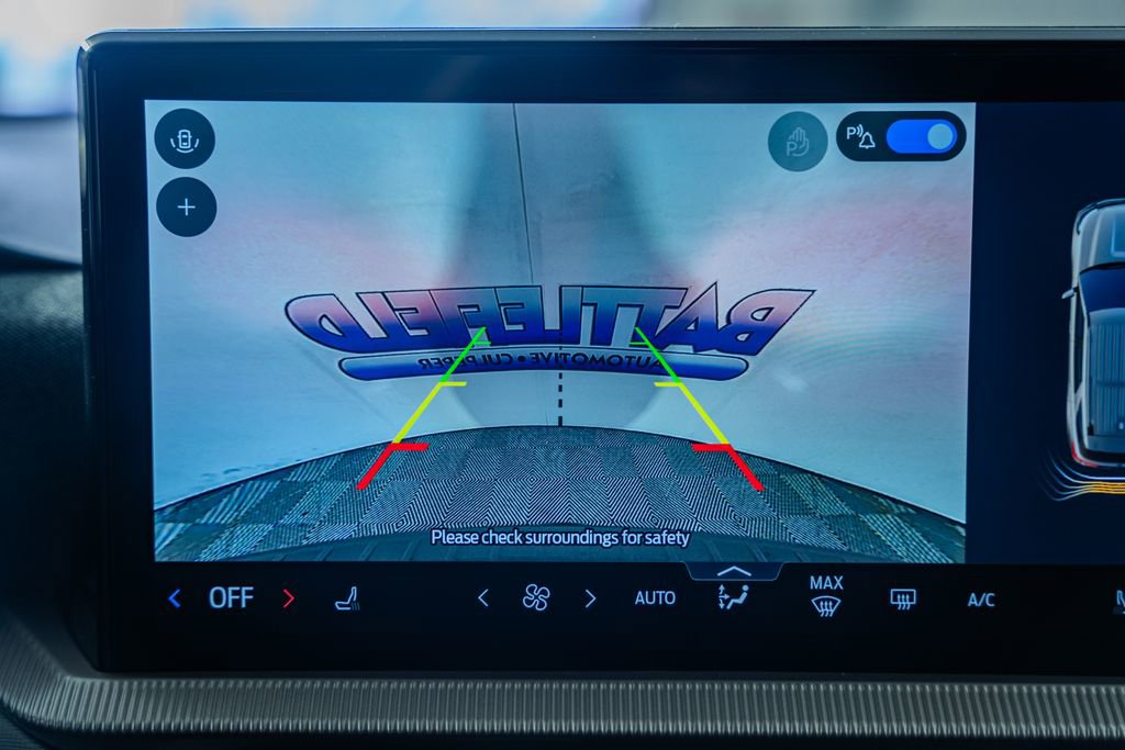 New 2026 Ford Explorer Active RWD image 43