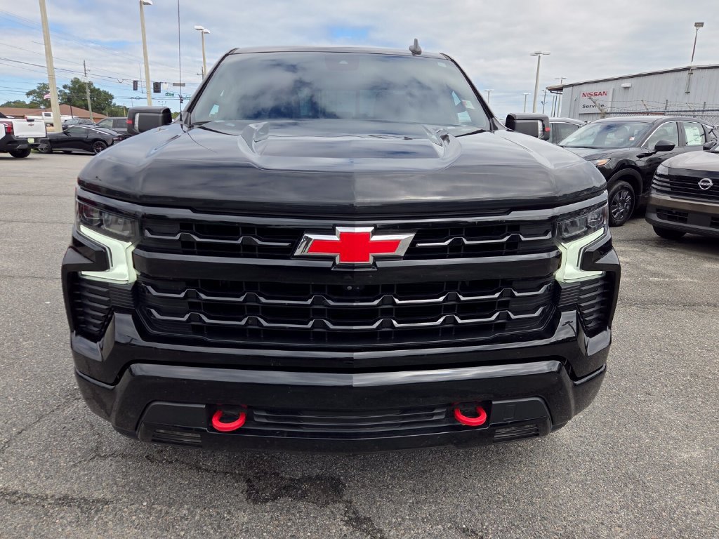 Used 2023 Chevrolet Silverado 1500 RST w/ Redline Edition AWD/4WD image 21