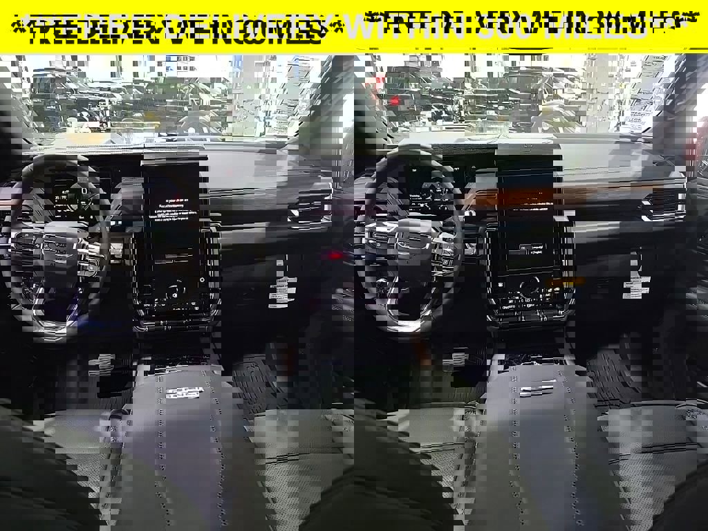 New 2025 GMC Yukon XL Denali w/ Sun & Power Step Package image 18