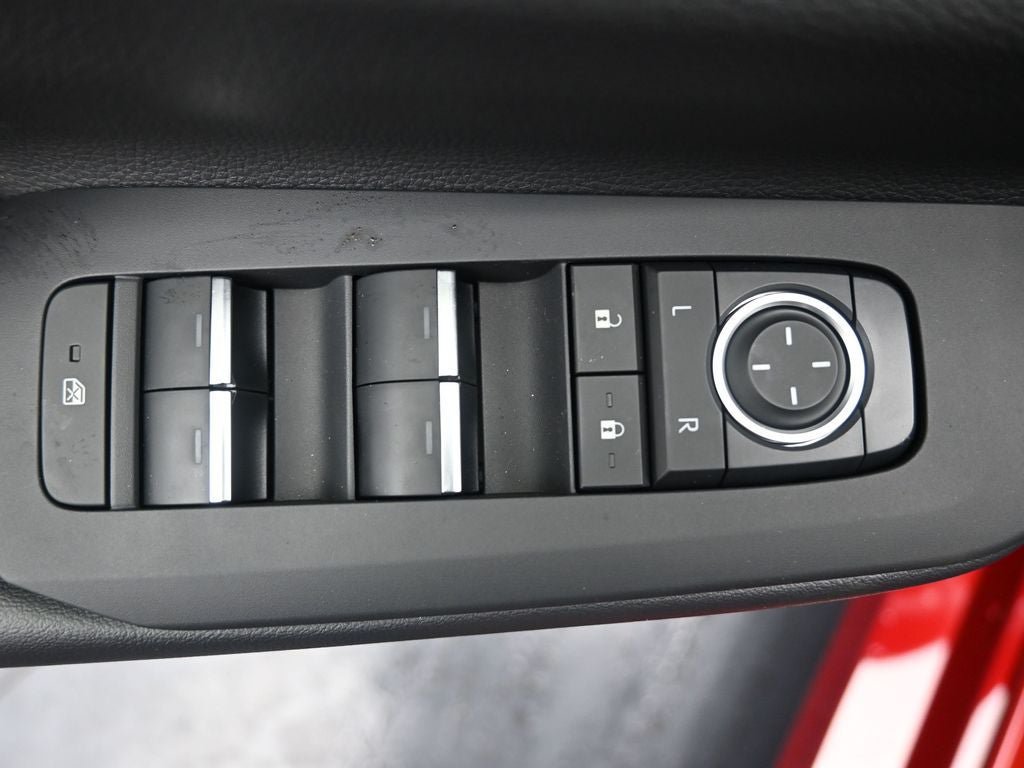New 2026 Toyota Prius Plug-In Hybrid FWD image 18