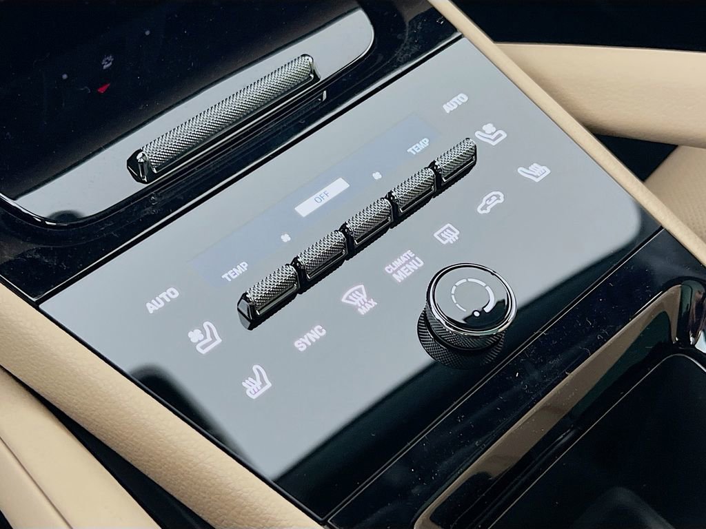 New 2026 Porsche Cayenne image 18