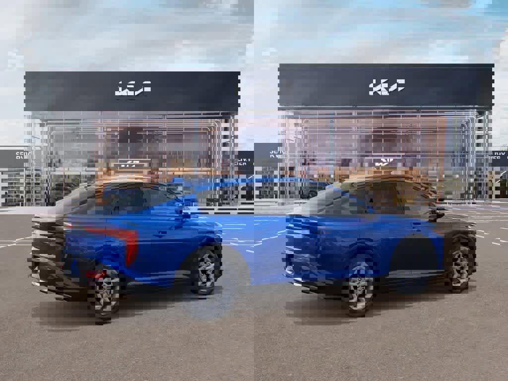 New 2025 Kia K4 LXS image 6
