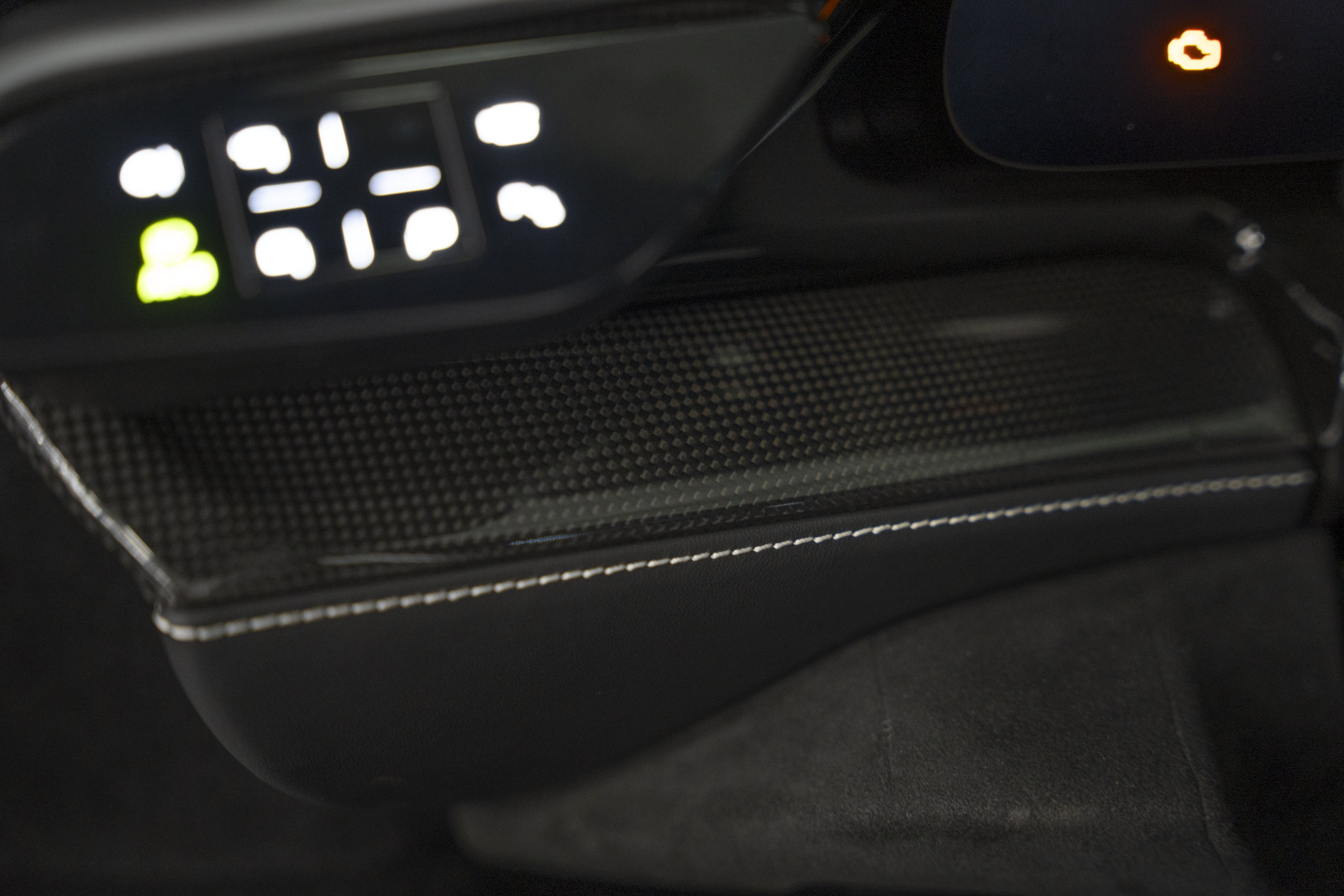 Used 2023 Ferrari SF90 Spider AWD/4WD image 46