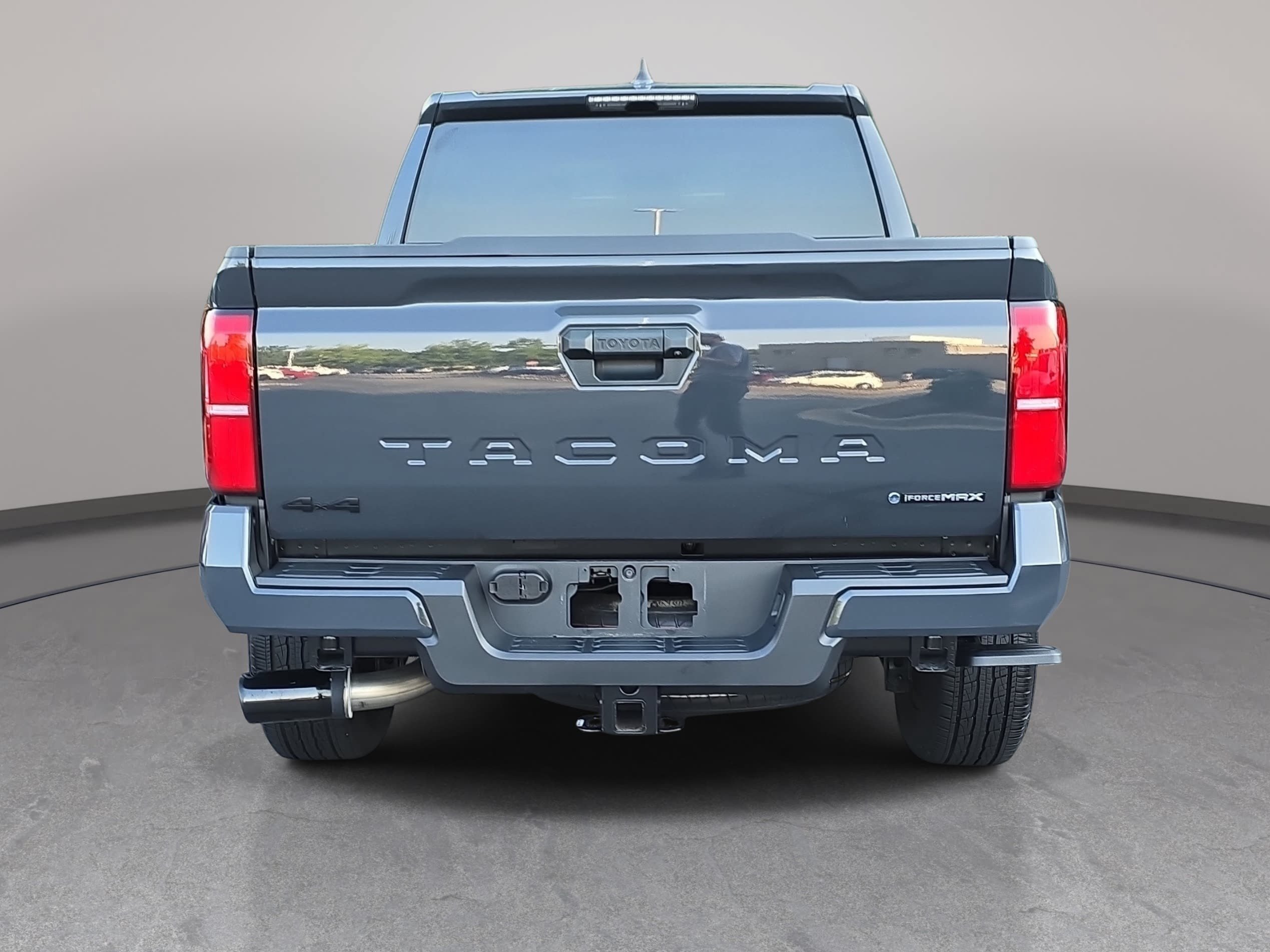 Used 2025 Toyota Tacoma TRD Sport AWD/4WD image 6