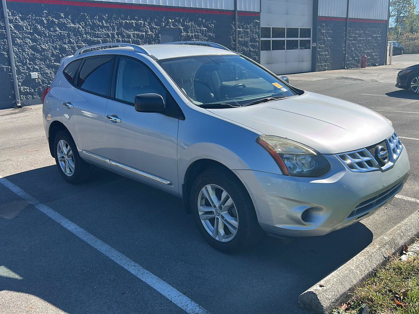 Used 2015 Nissan Rogue S w/ Convenience Package FWD image 7