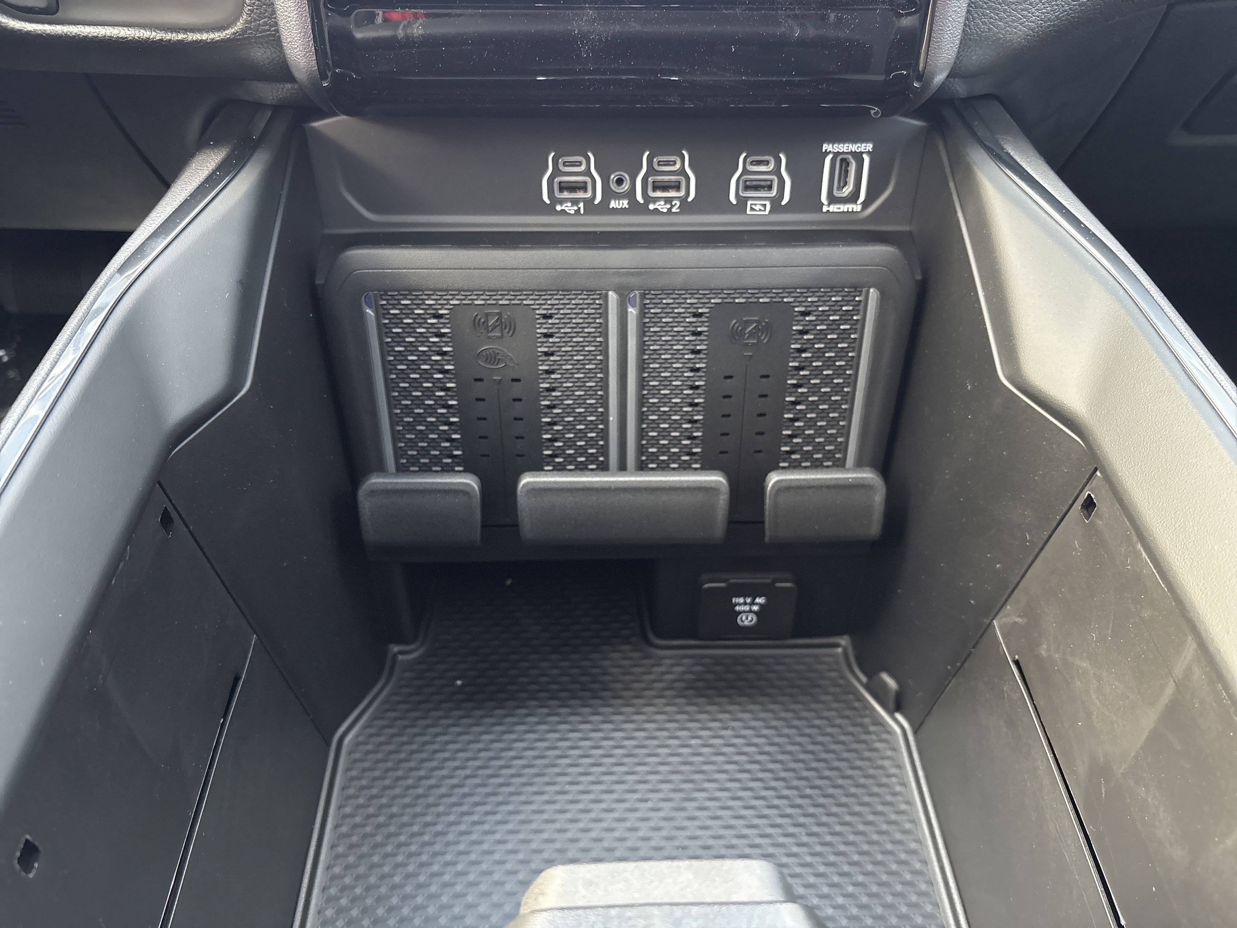 New 2026 RAM 1500 Laramie w/ Night Edition image 22