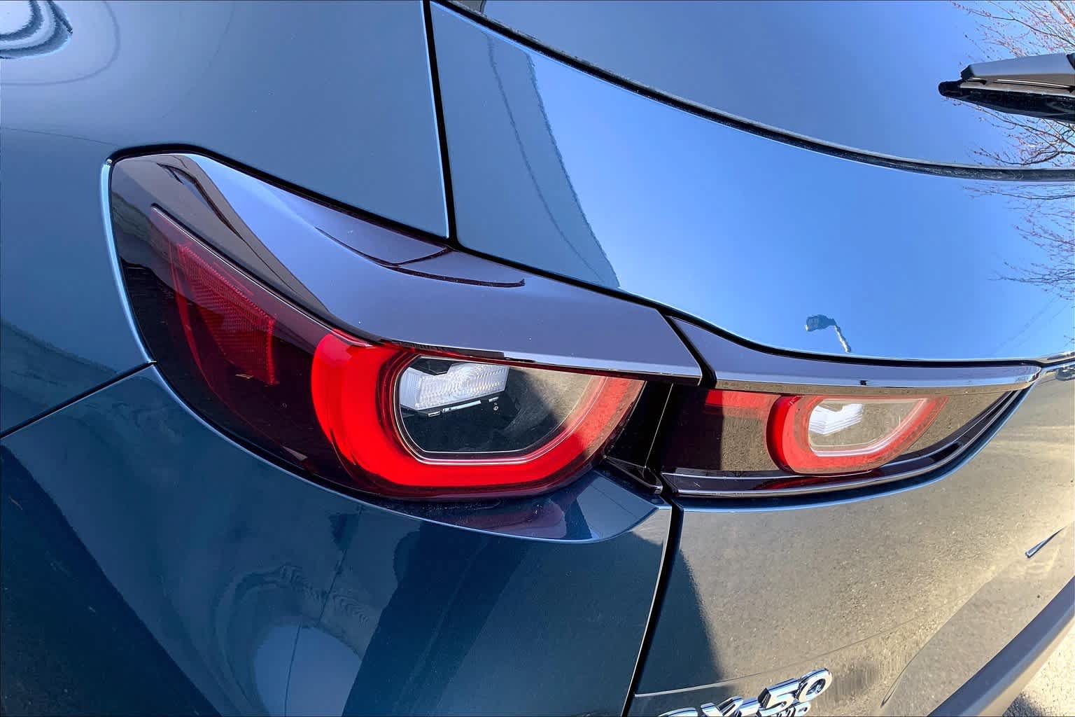 Used 2025 MAZDA CX-50 AWD 2.5 S w/ Premium Package image 5