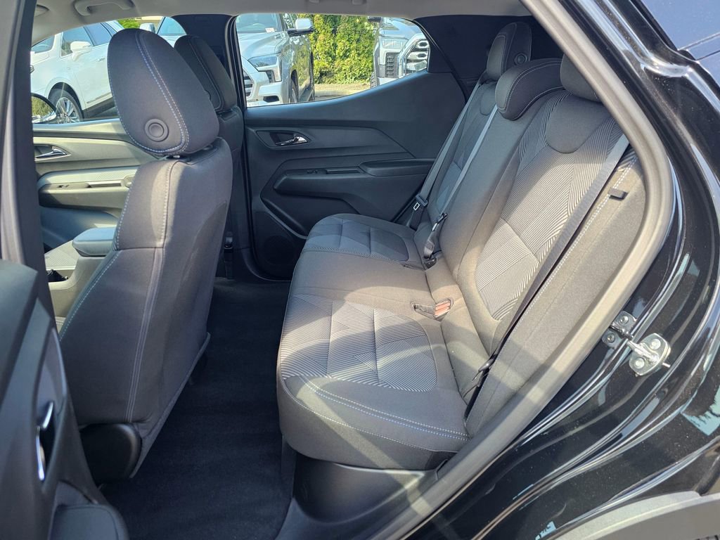 New 2027 Chevrolet Bolt LT FWD image 16