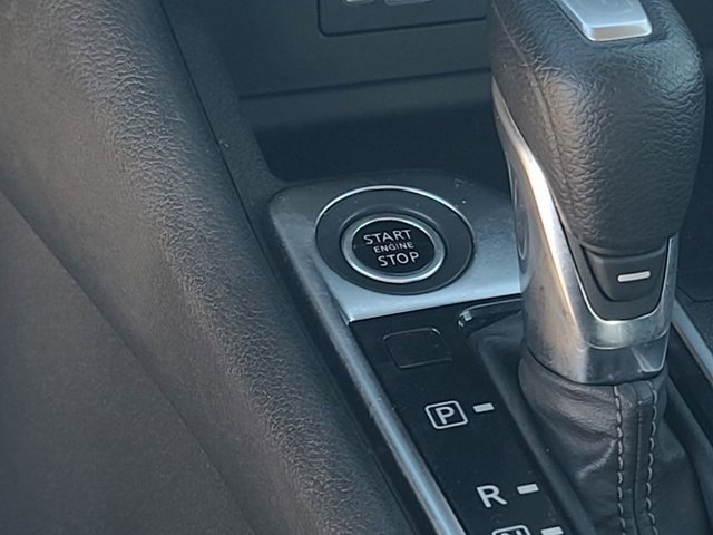 Used 2020 Nissan Sentra SV image 23