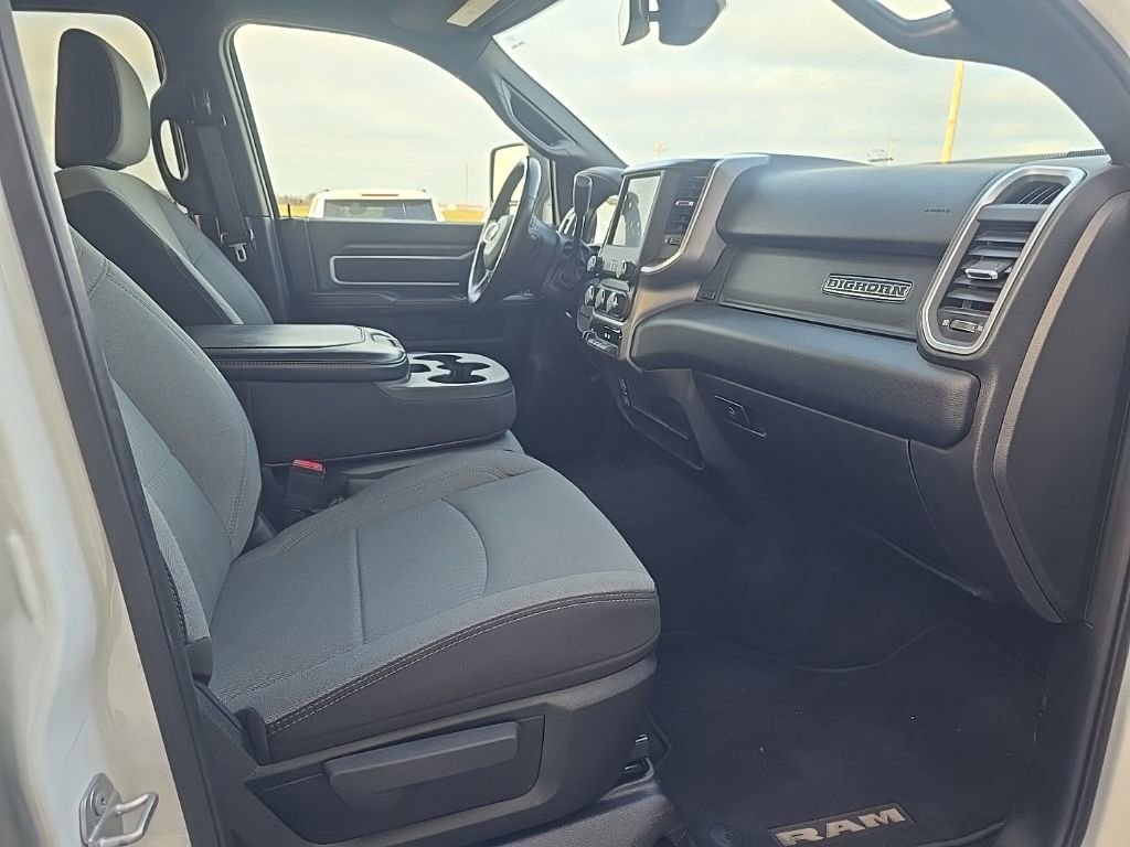 Used 2024 RAM 2500 Big Horn image 25