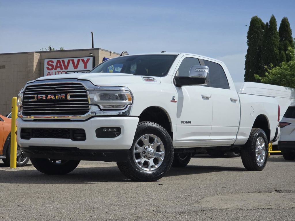 Used 2024 RAM 2500 Laramie AWD/4WD image 2