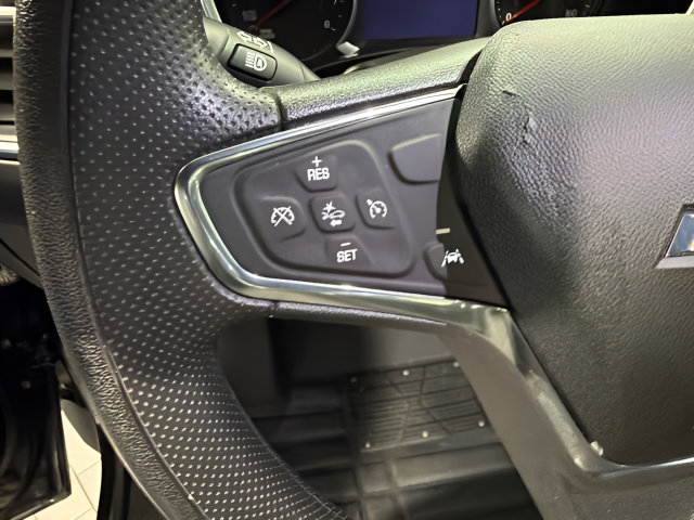 Used 2020 Chevrolet Equinox LT FWD image 14
