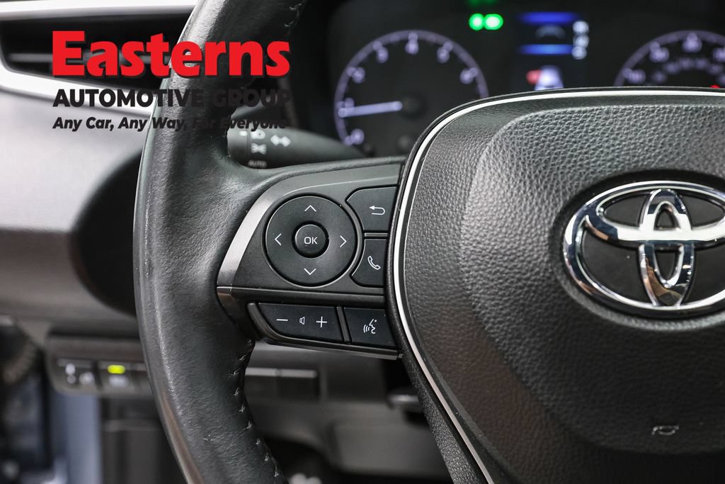 Used 2024 Toyota Corolla SE w/ SE Premium Package FWD image 15