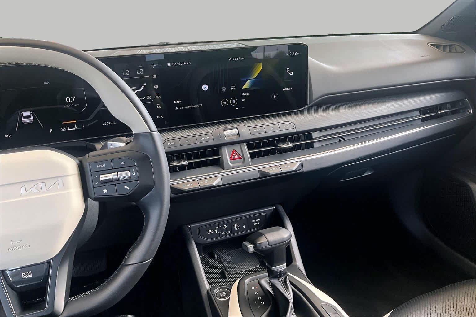 Used 2025 Kia K4 GT-Line w/ GT-Line Premium Package FWD image 7