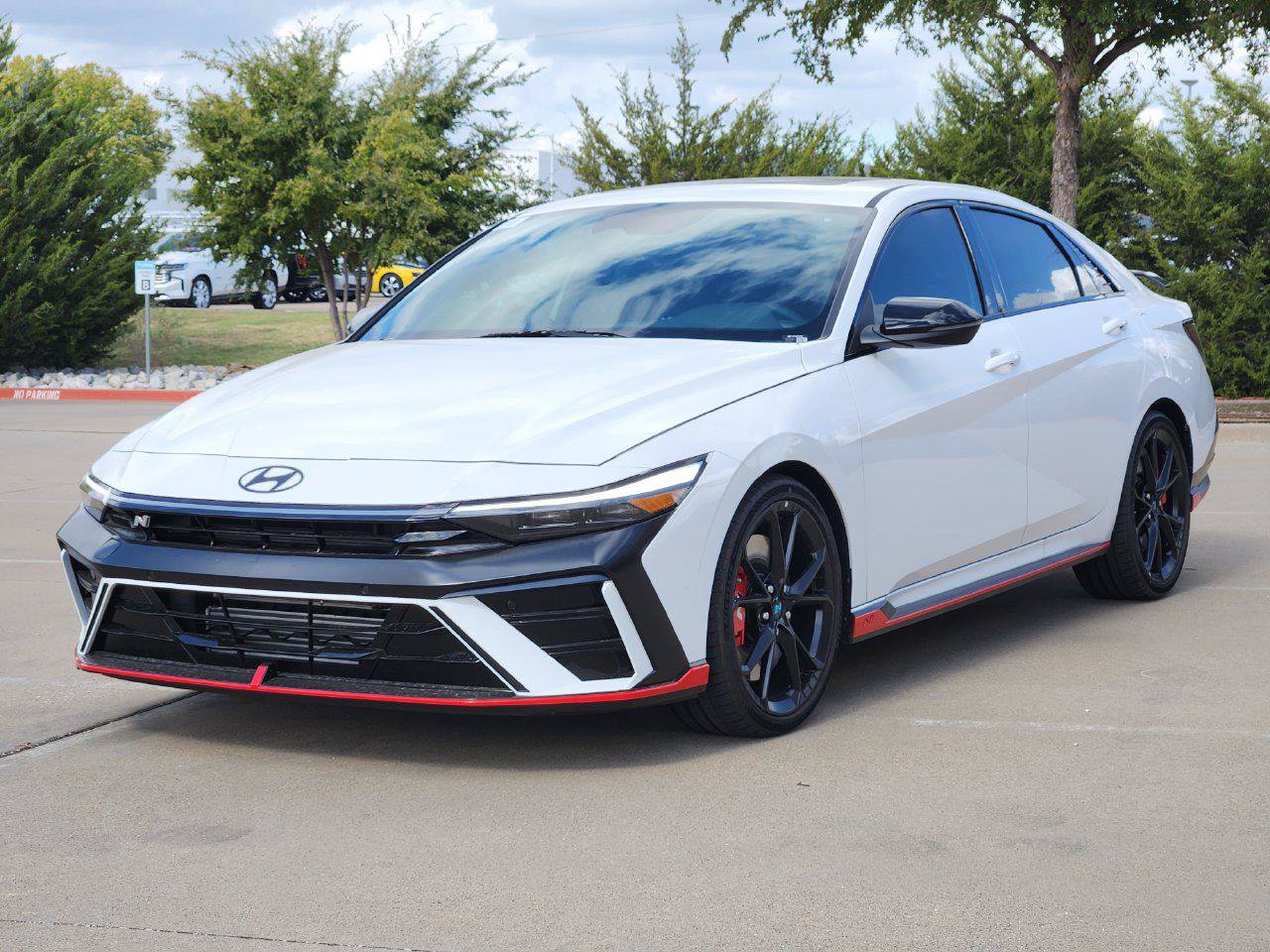 New 2026 Hyundai Elantra N FWD image 2
