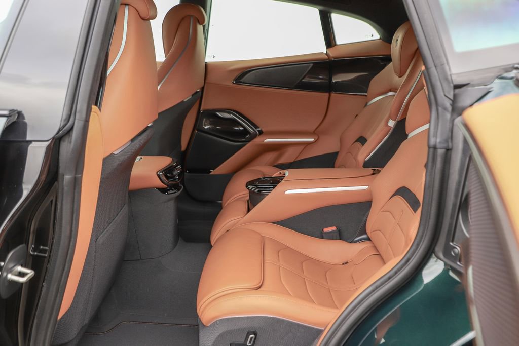 Certified 2025 Ferrari Purosangue image 59