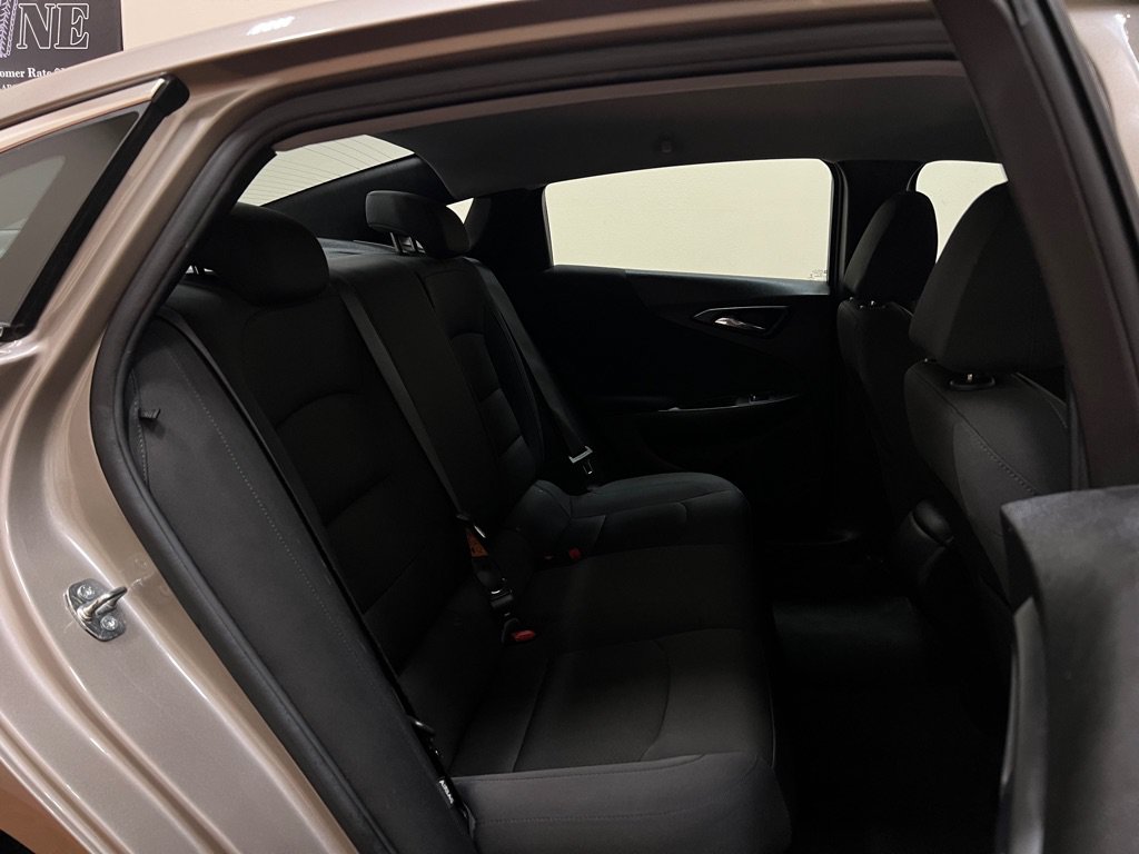 Used 2022 Chevrolet Malibu RS FWD image 20