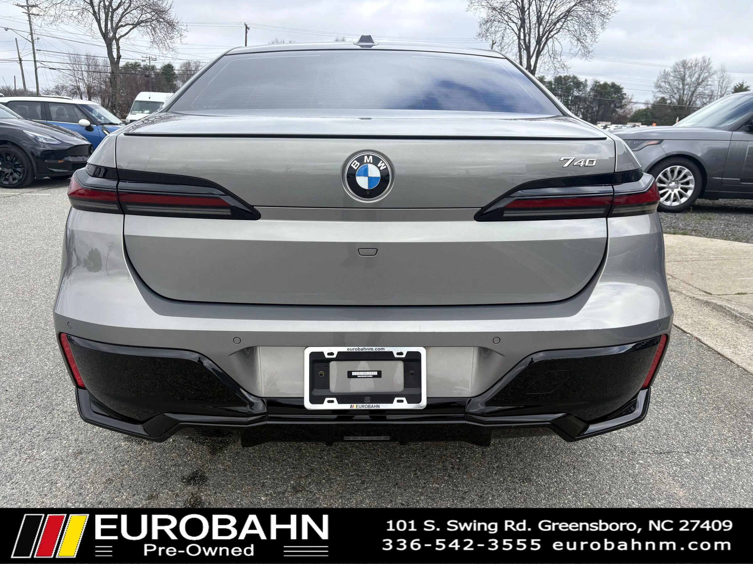 Used 2023 BMW 740i RWD image 4
