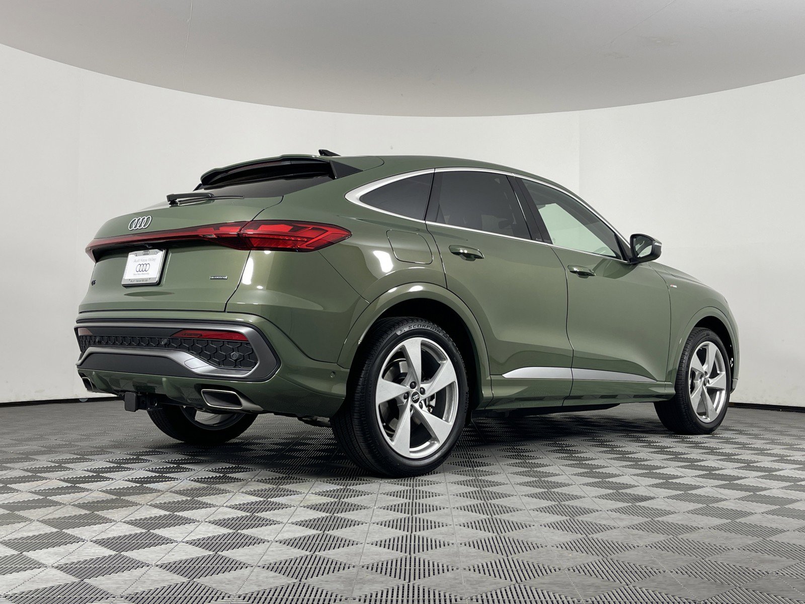 New 2025 Audi Q5 Prestige image 19