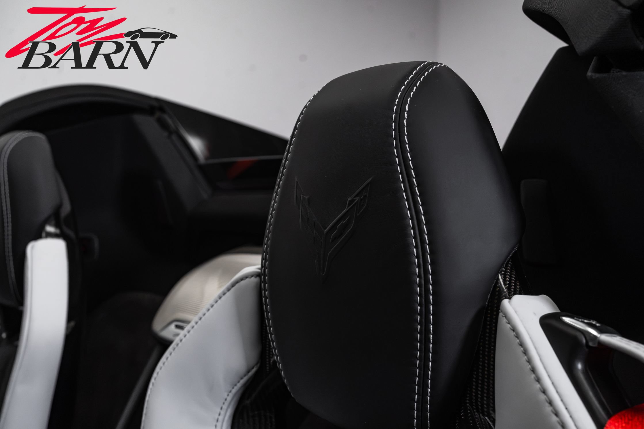Used 2023 Chevrolet Corvette Stingray Preferred Conv w/ Z51 Performance Package RWD image 30