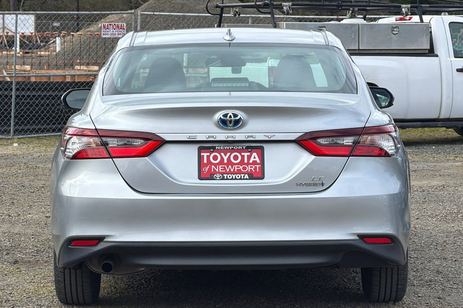 Used 2021 Toyota Camry LE image 5