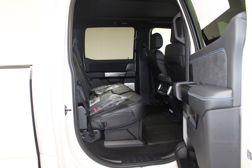 New 2026 Ford F250 Platinum image 34