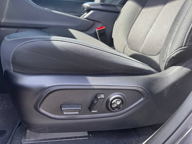 Certified 2024 Jeep Grand Cherokee Laredo w/ Luxury Tech Group I AWD/4WD image 23