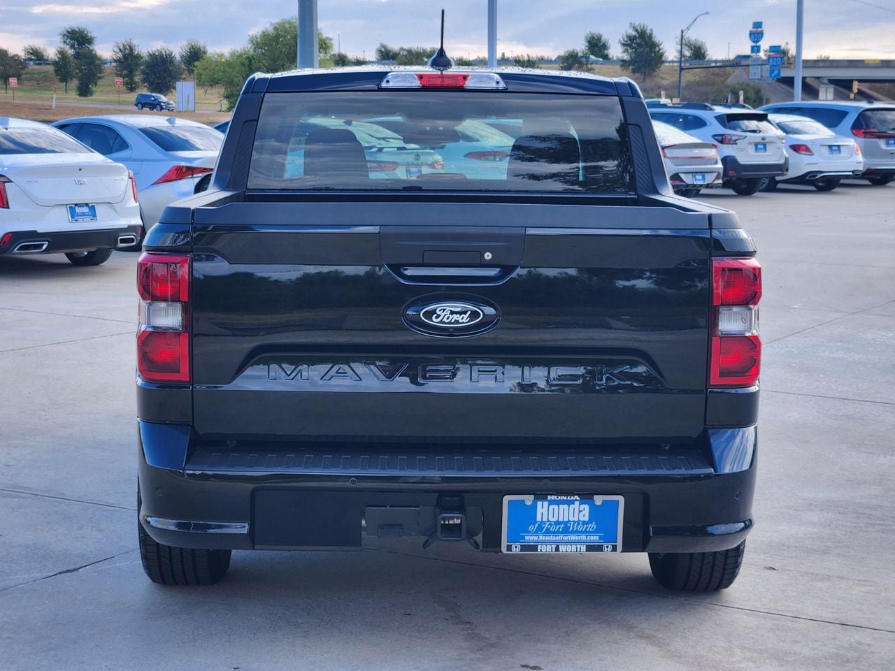 Used 2025 Ford Maverick Lobo AWD/4WD image 6