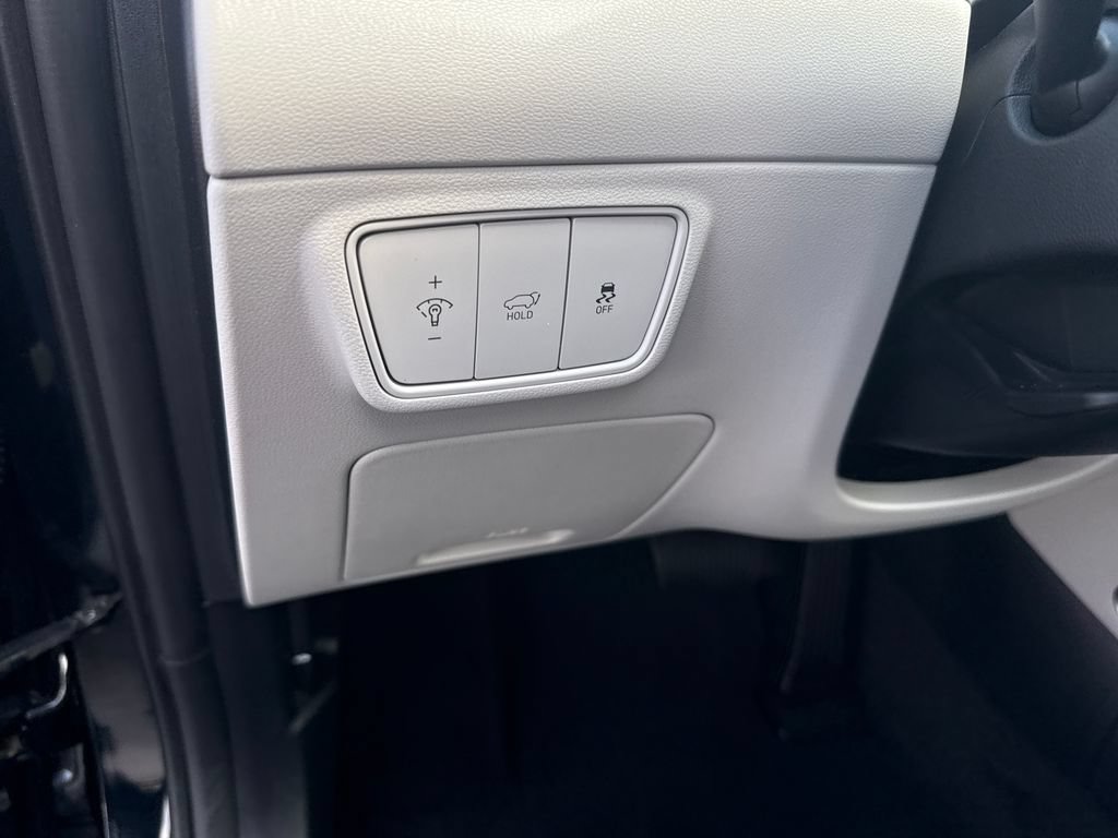 Certified 2024 Hyundai Tucson Limited AWD/4WD image 15