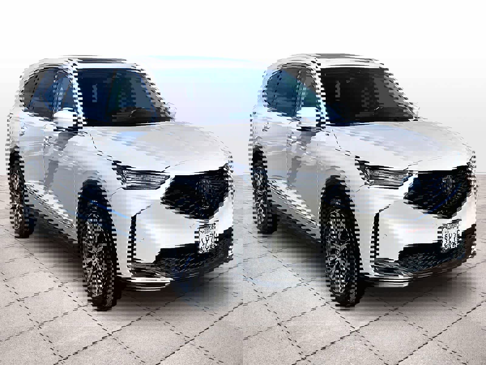 Used 2025 Acura MDX FWD w/ Technology Package image 2