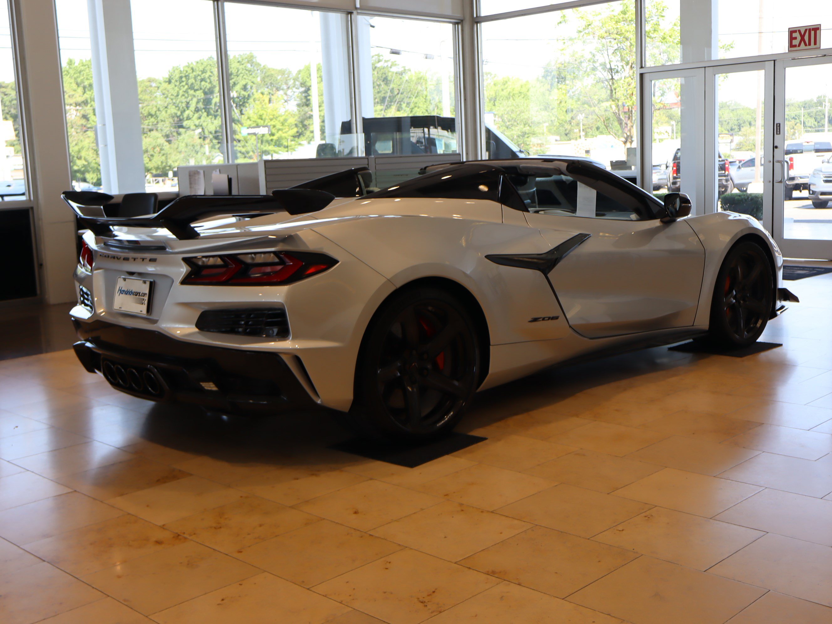 Used 2026 Chevrolet Corvette Z06 RWD image 10