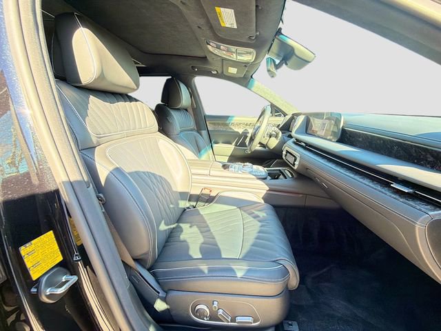Used 2025 Genesis G90 3.5T image 15