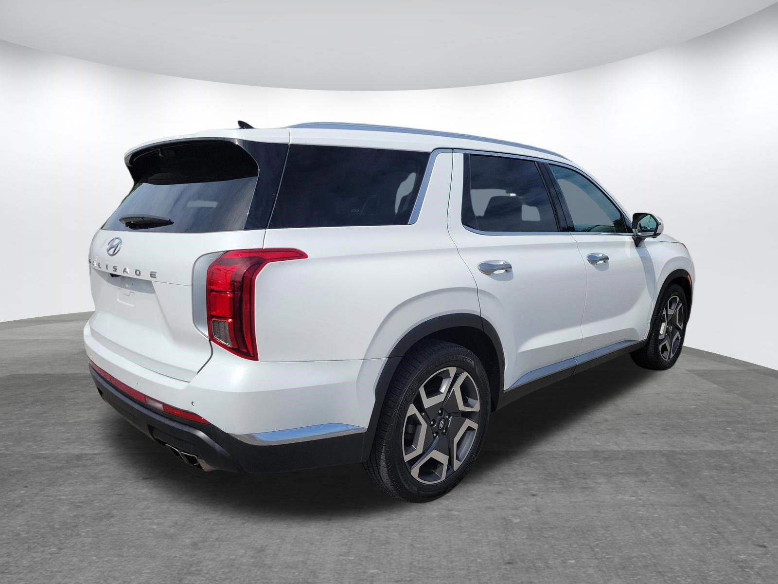 Used 2024 Hyundai Palisade Limited FWD image 36