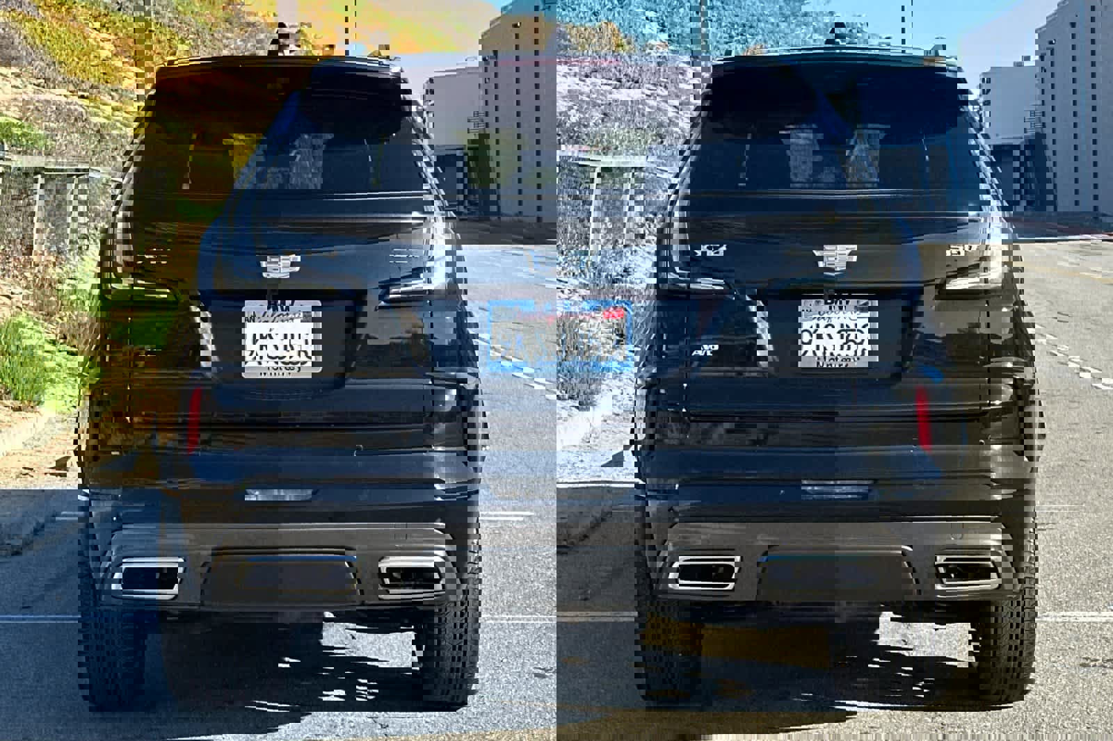 Used 2024 Cadillac XT4 Sport image 8