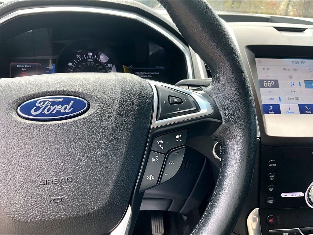Used 2020 Ford Edge Titanium w/ Cargo Accessory Package FWD image 17