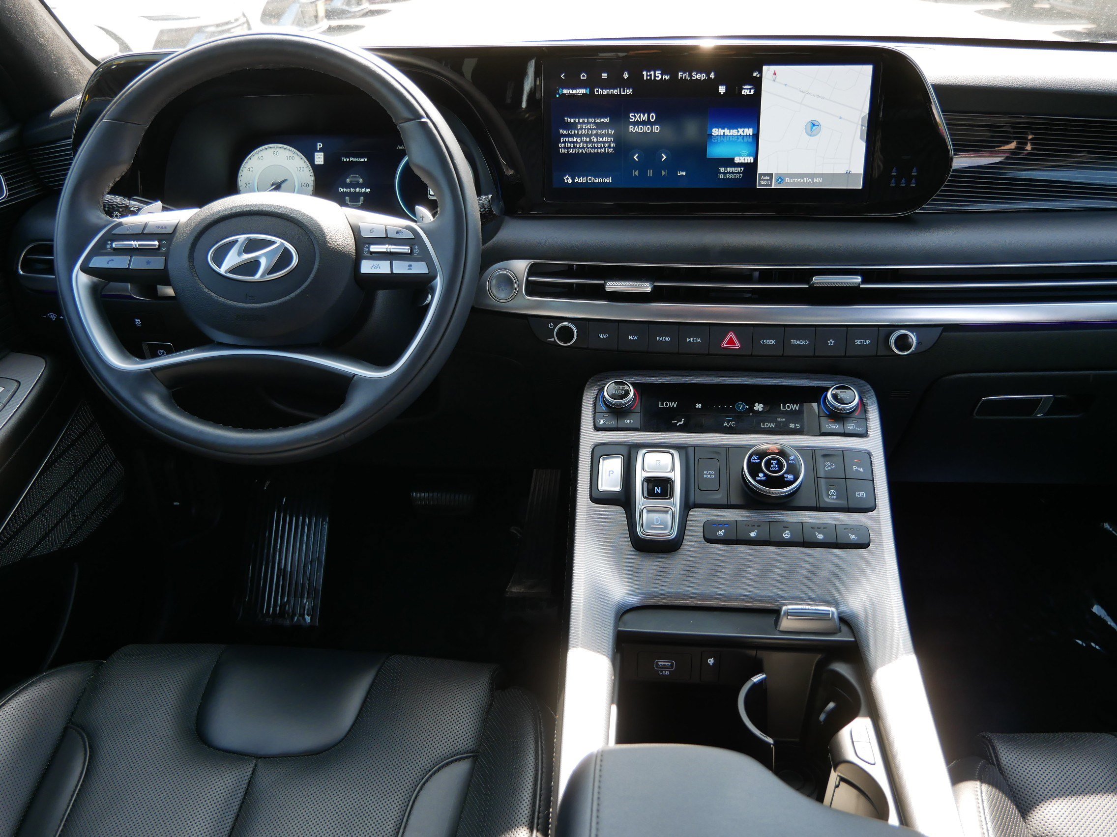 Certified 2025 Hyundai Palisade Calligraphy AWD/4WD image 10