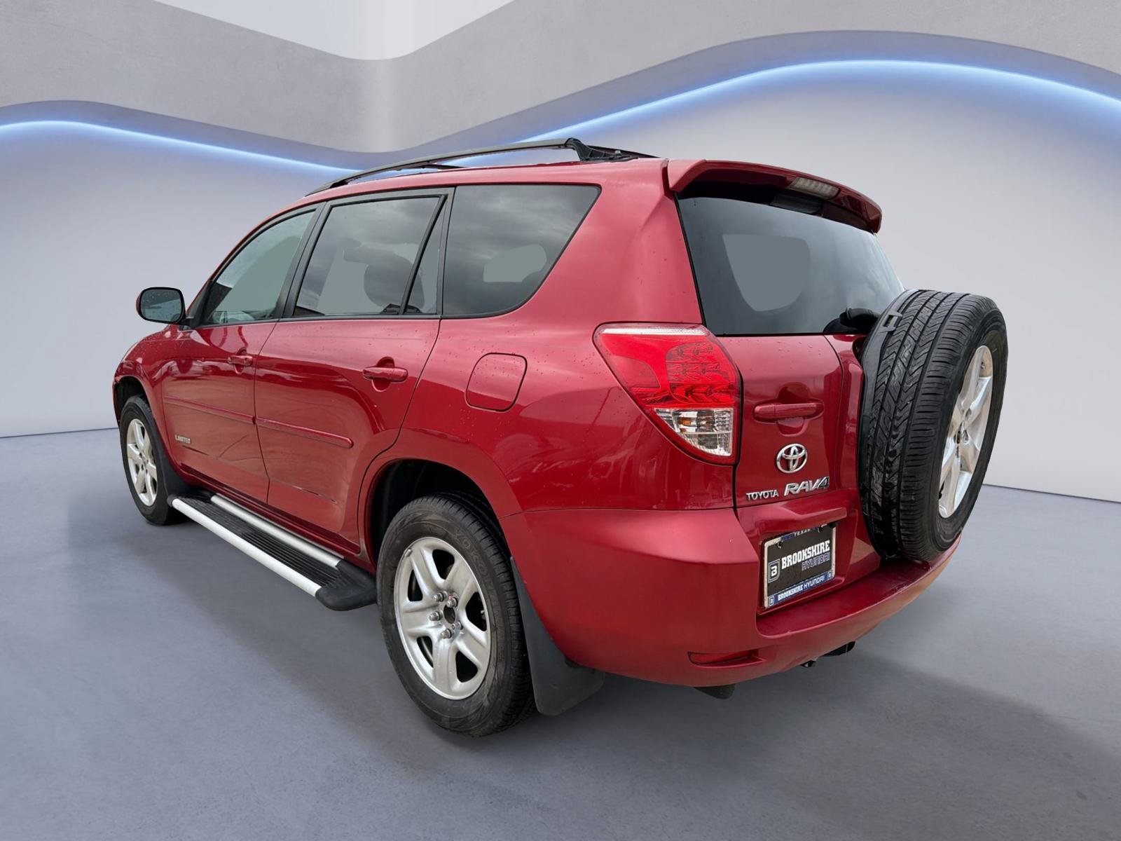 Used 2008 Toyota RAV4 Limited w/ Tow Prep Pkg FWD image 8