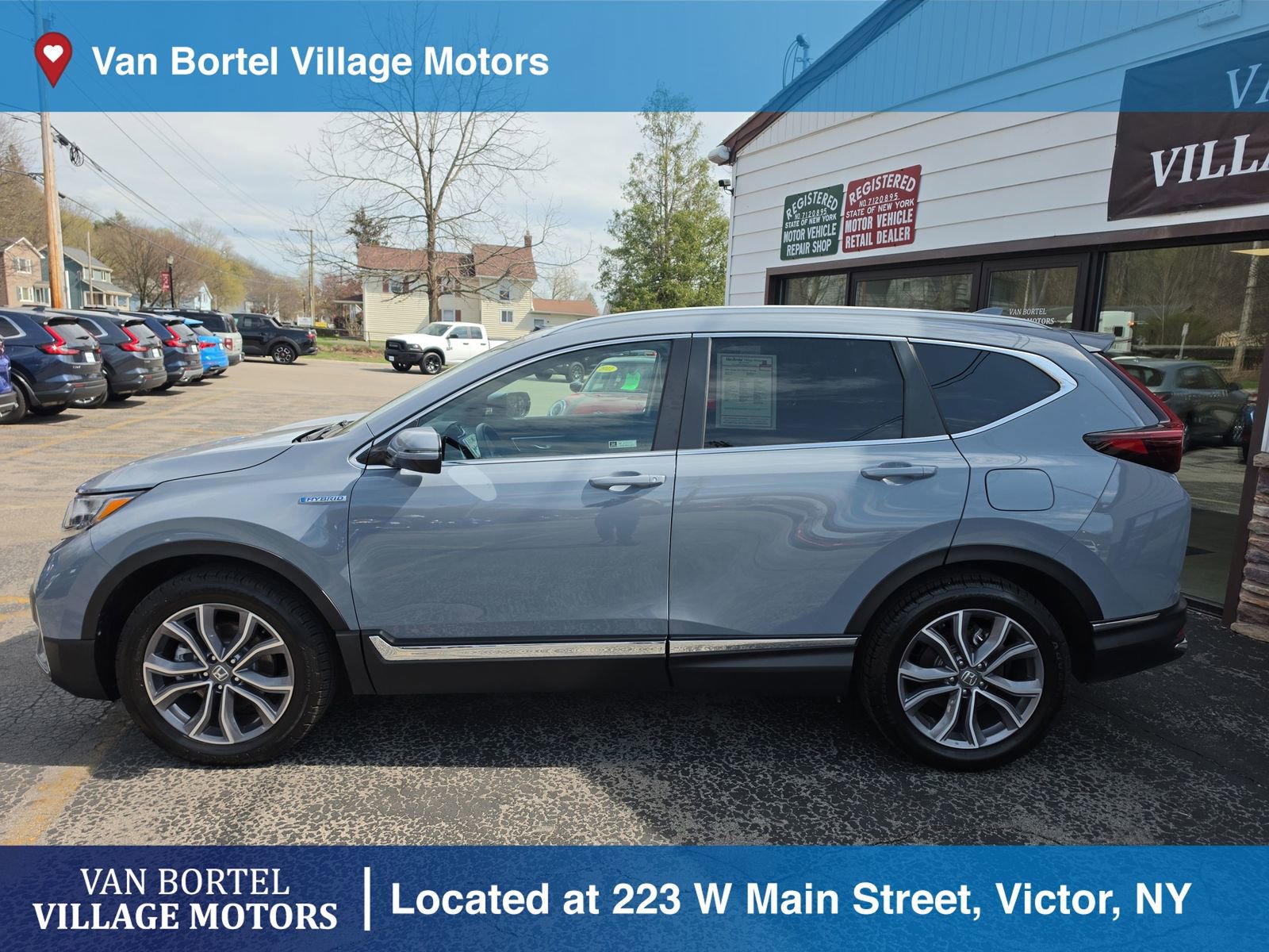 Used 2022 Honda CR-V Touring image 9