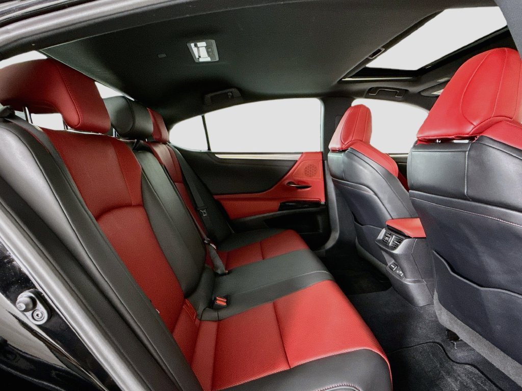 Used 2022 Lexus ES 350 F Sport w/ Accessory Package FWD image 15