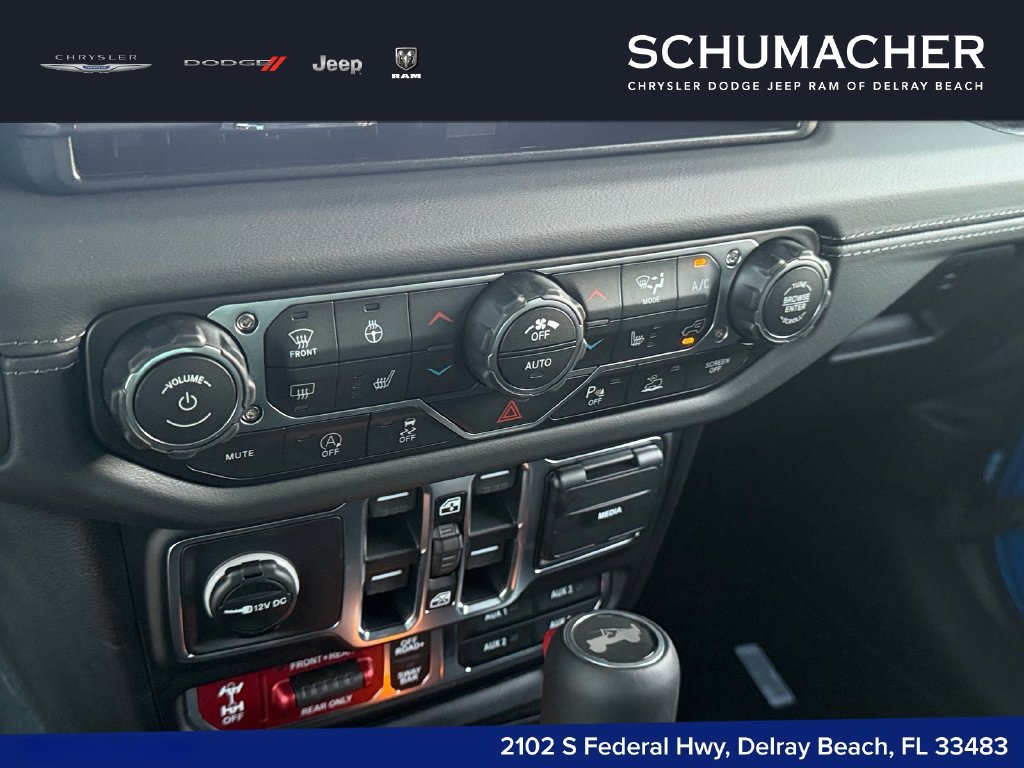 New 2027 Jeep Wrangler Unlimited Rubicon AWD/4WD image 16