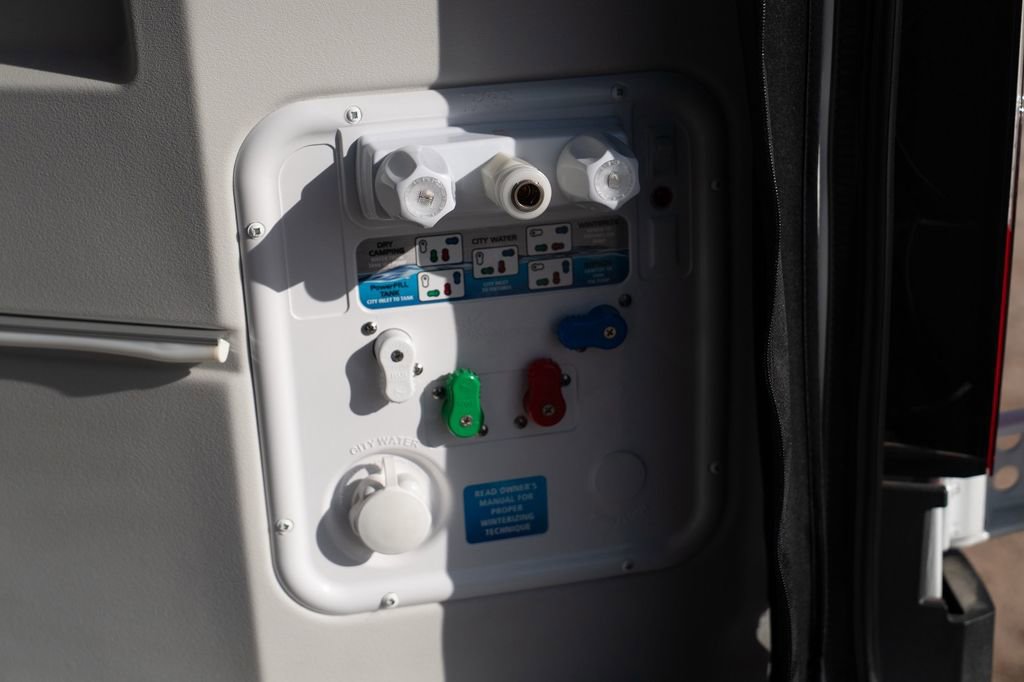 Used 2023 Mercedes-Benz Sprinter 2500 image 67